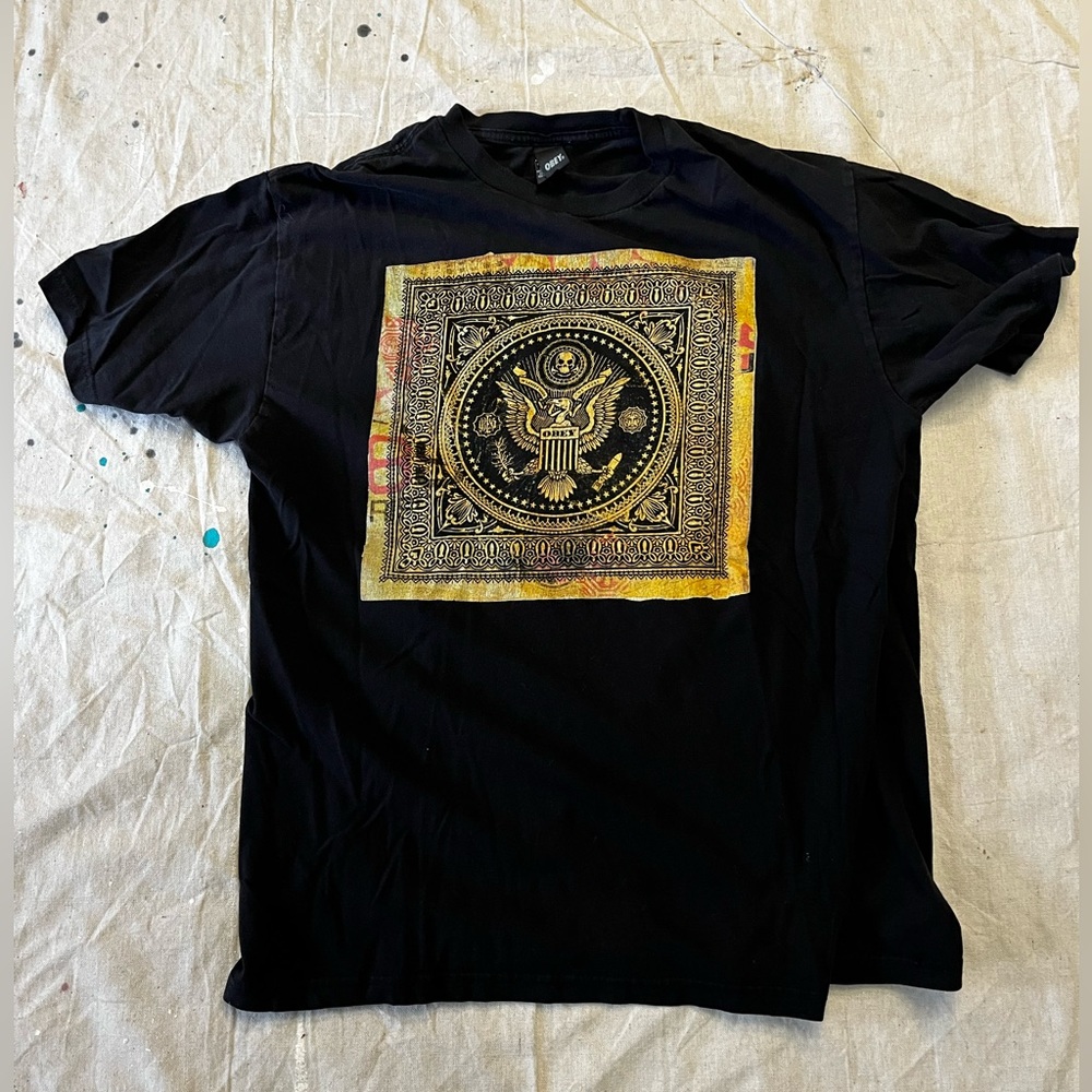 Obey T-shirt